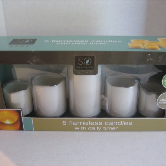 Sarah Payton Home 5 Flameless White Pillar Faux Candles with Daily Timer NWIB - Picture 5 of 5